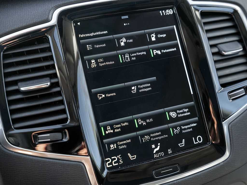 Volvo  T8 AWD Inscription Expression
