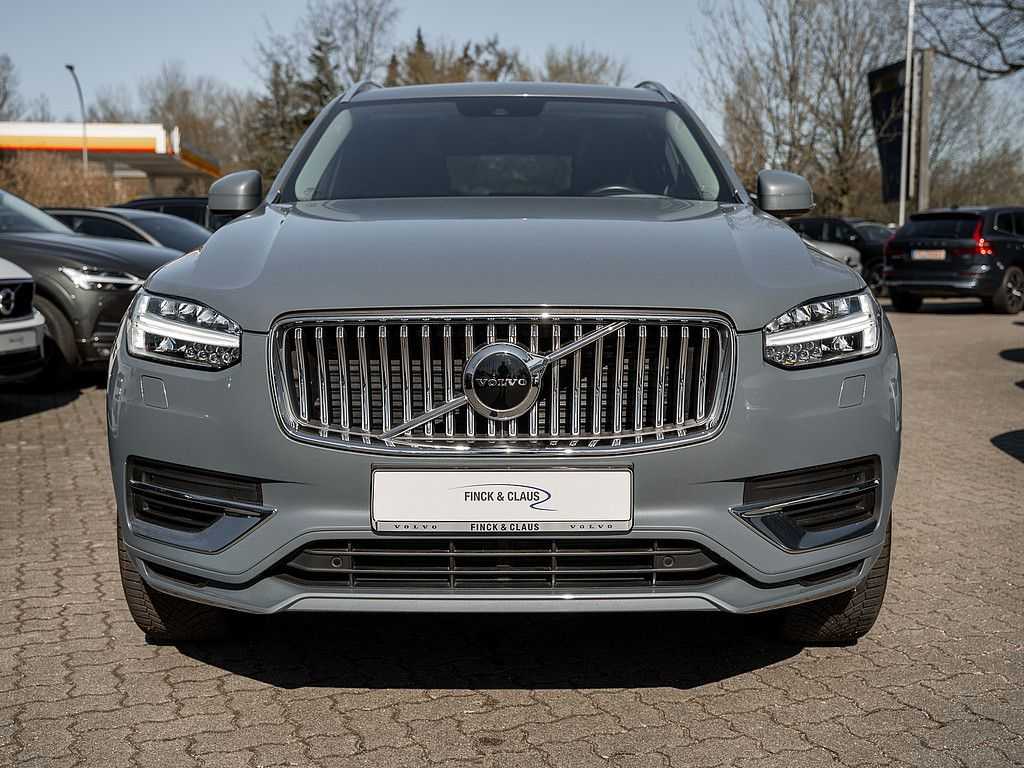 Volvo  T8 AWD Inscription Expression