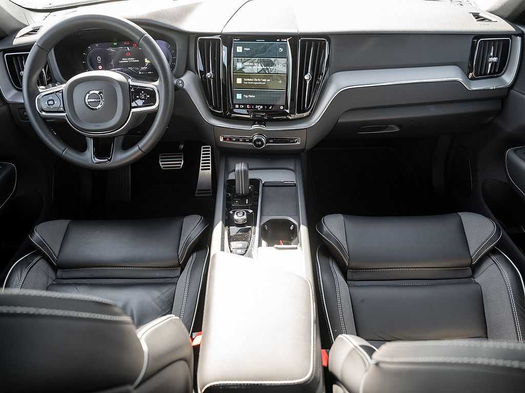 Volvo  B4 R-Design