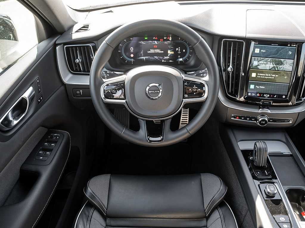 Volvo  B4 R-Design