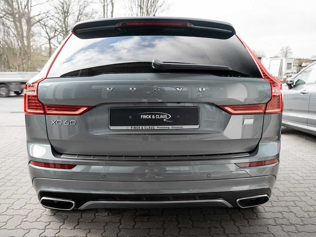 Volvo  T8 AWD R-Design