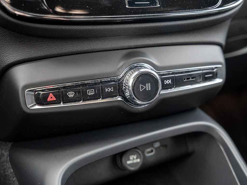 Volvo  Recharge Core