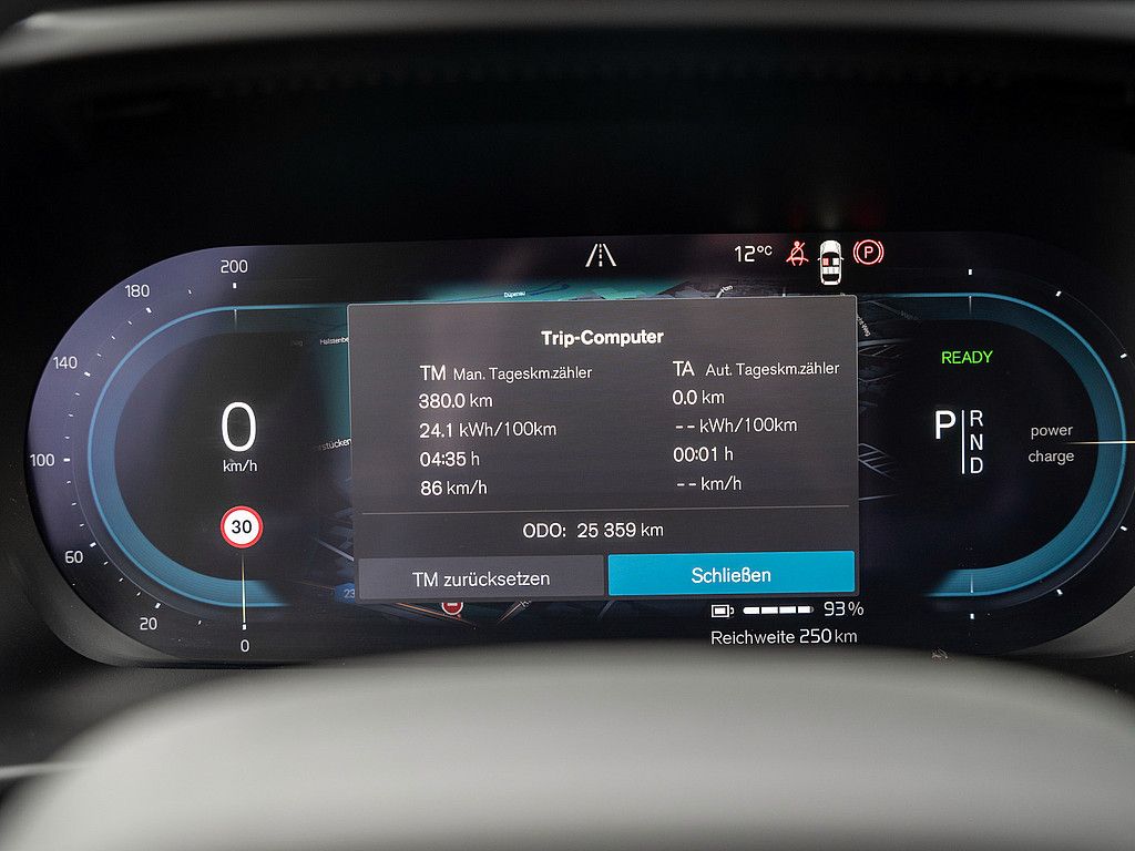 Volvo  Recharge Core