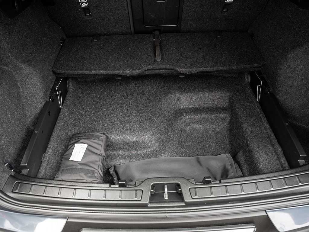 Volvo  Recharge Pro