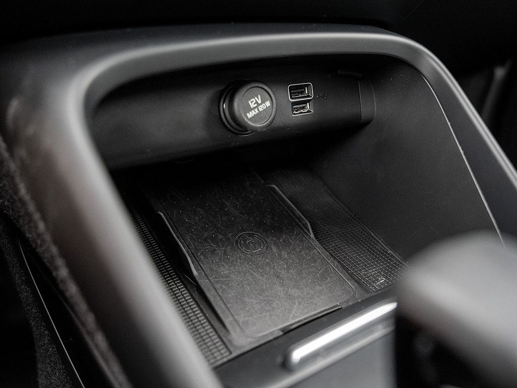 Volvo  T4 Inscription Expression Recharge