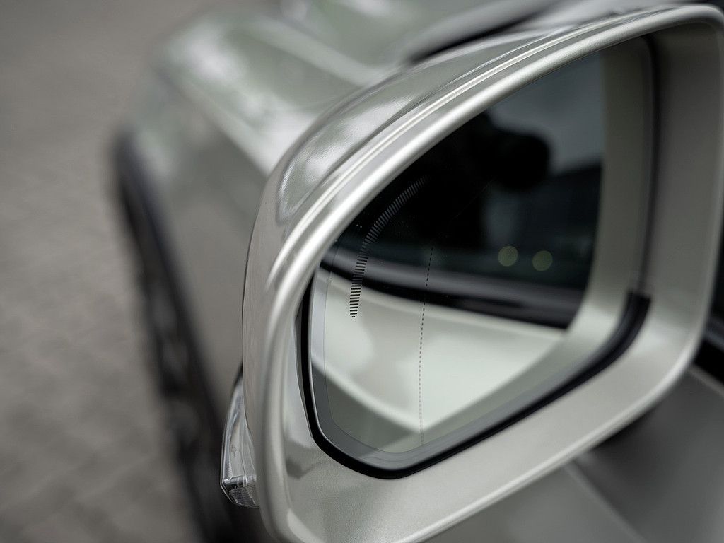 Volvo  T5 AWD Pro