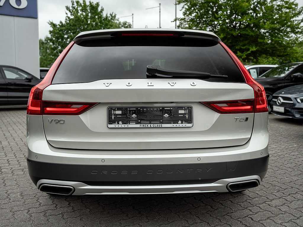 Volvo  T5 AWD Pro