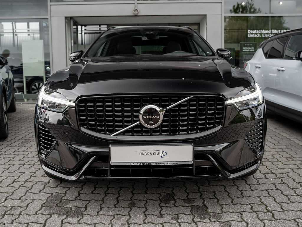 Volvo  T8 AWD R-Design