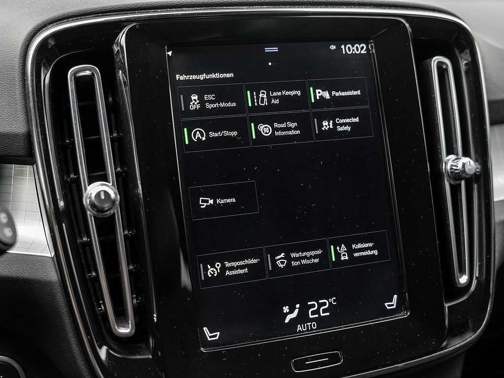 Volvo  D3 FWD Momentum Pro