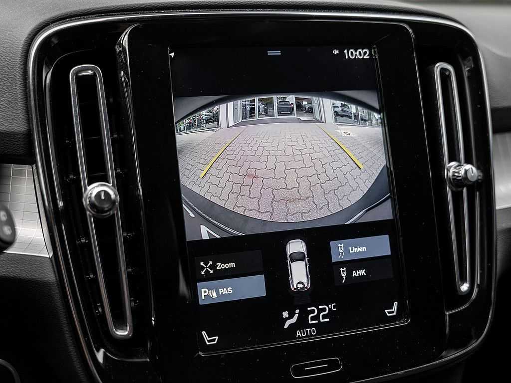 Volvo  D3 FWD Momentum Pro