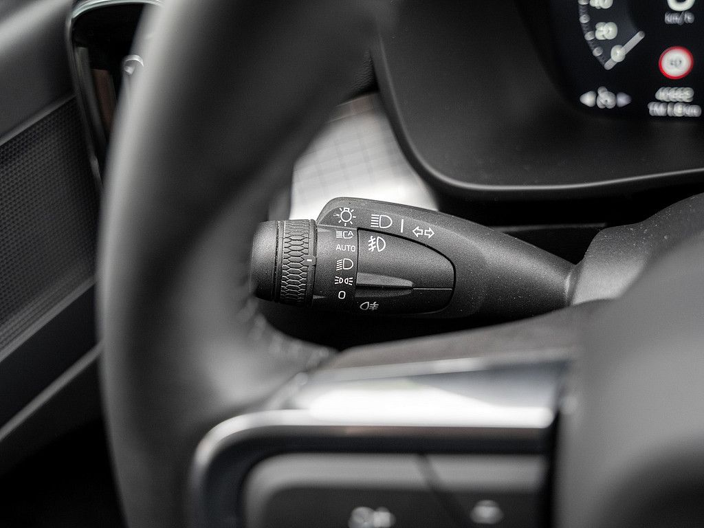 Volvo  D3 FWD Momentum Pro