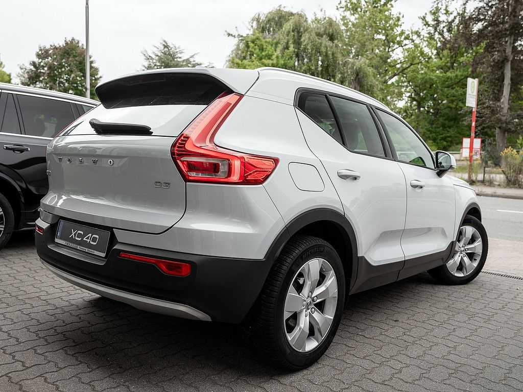 Volvo  D3 FWD Momentum Pro