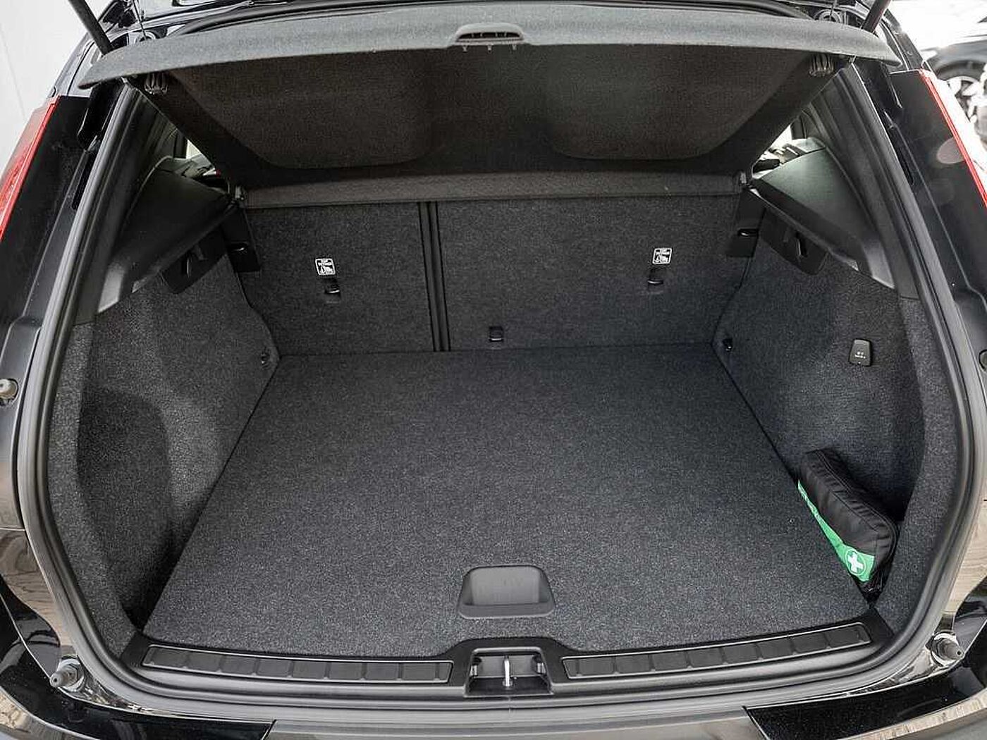 Volvo  T3 Momentum Core