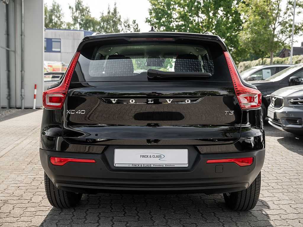 Volvo  T3 Momentum Core