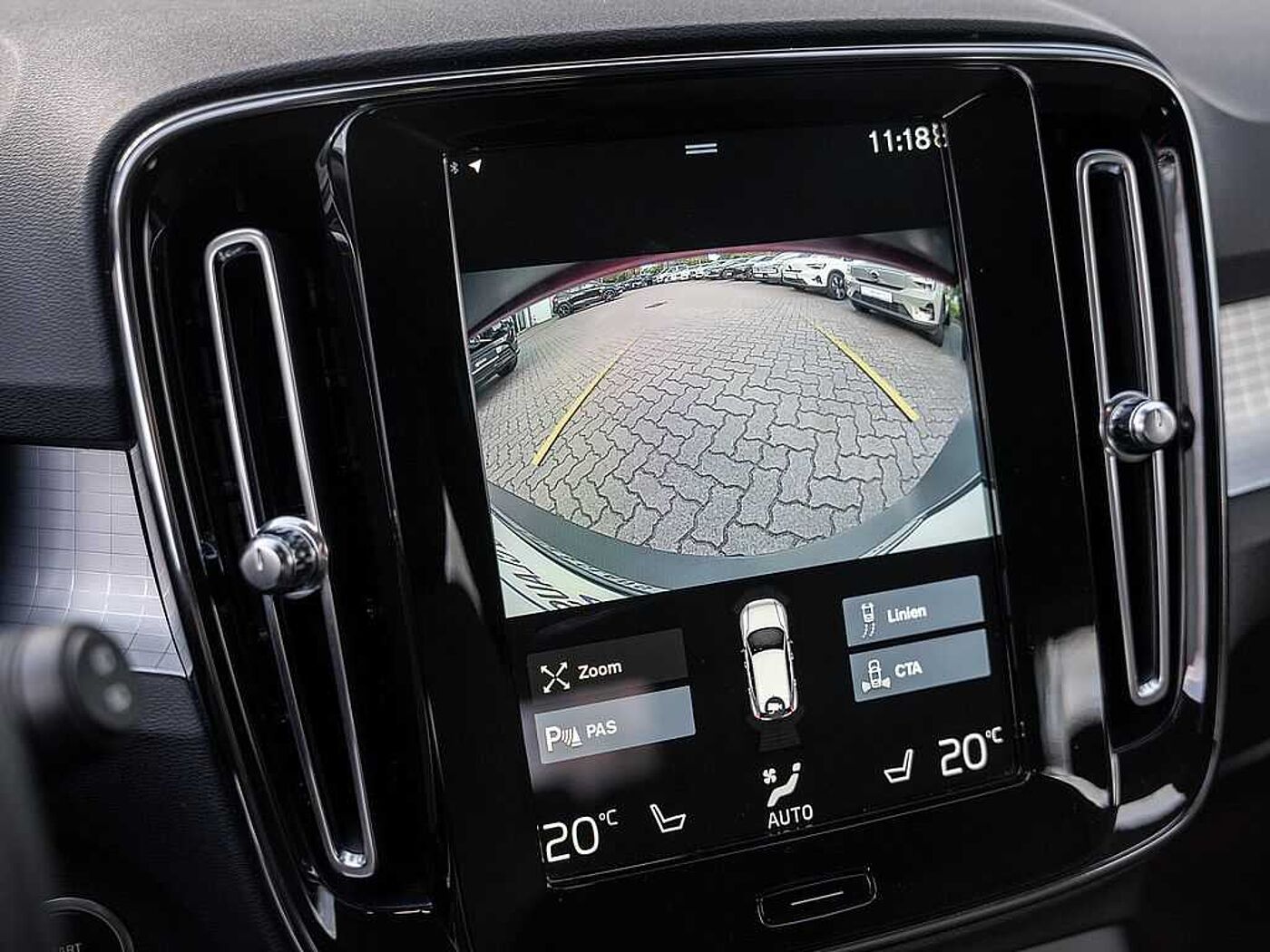 Volvo  T4 Recharge R Design Expression