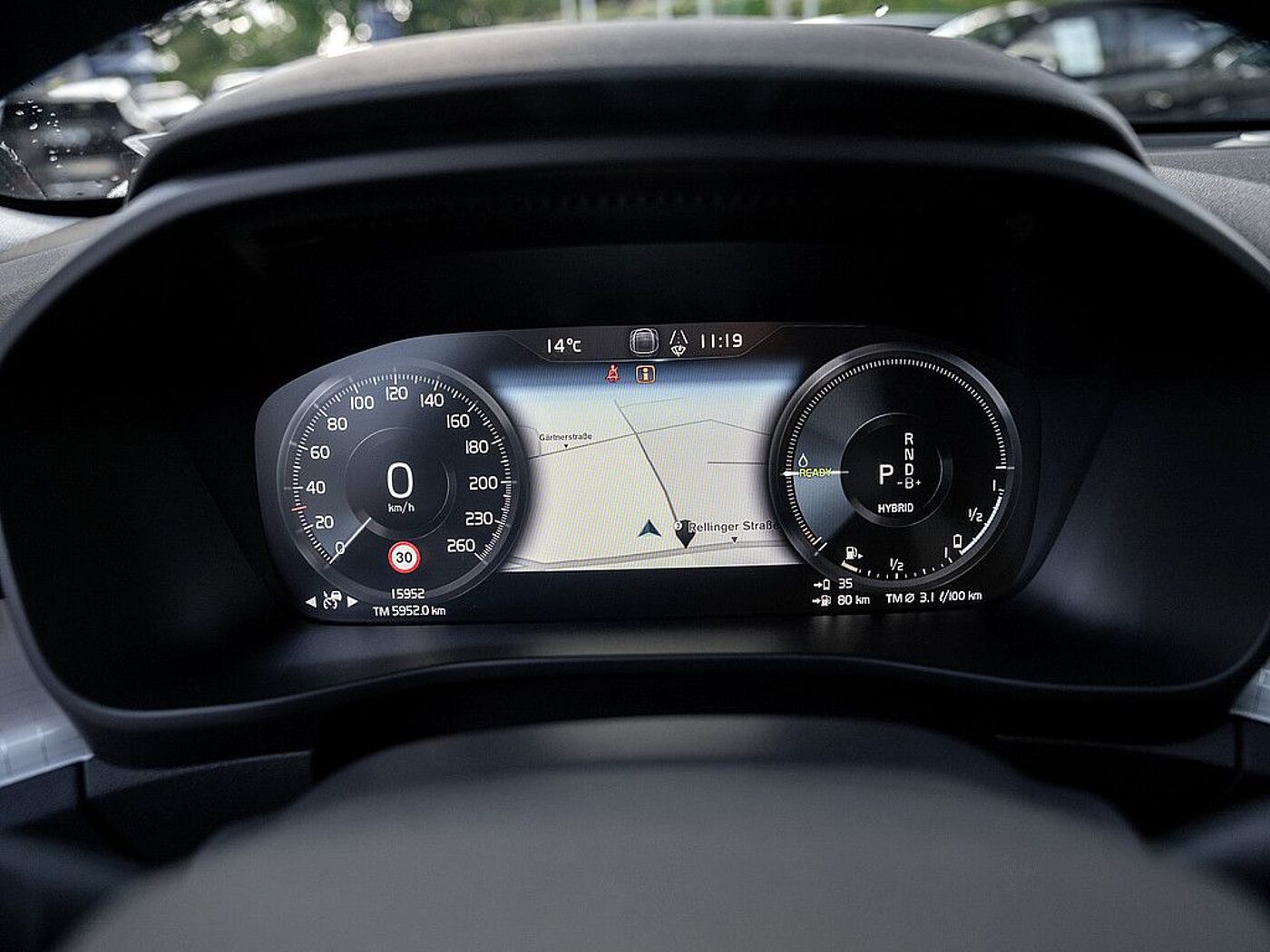 Volvo  T4 Recharge R Design Expression