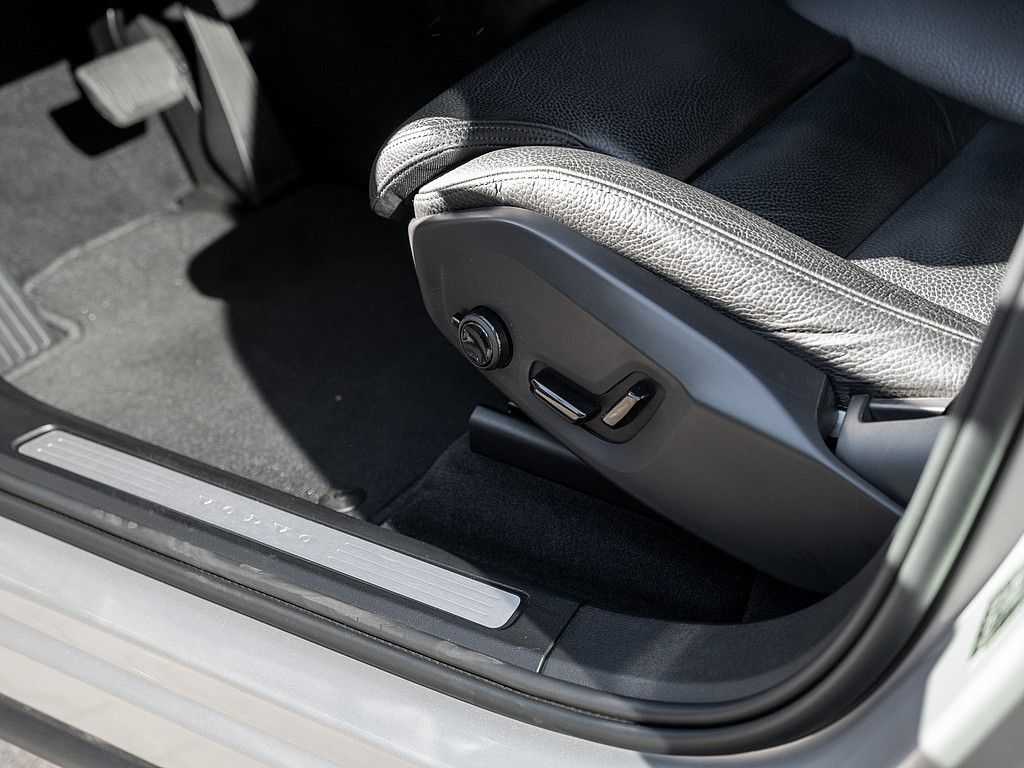Volvo  B4 Inscription