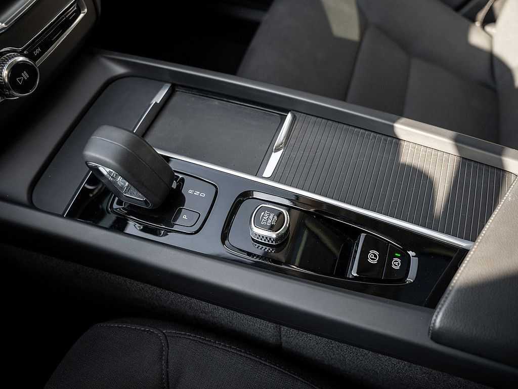 Volvo  T6 AWD Inscription Expression