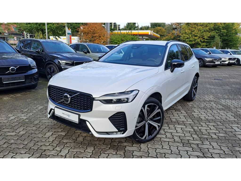 Volvo  B4 AWD Ultimate Dark