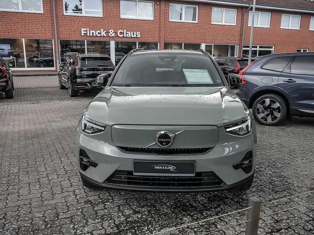 Volvo  Twin Motor Ultimate H/K ACC PANO 360°