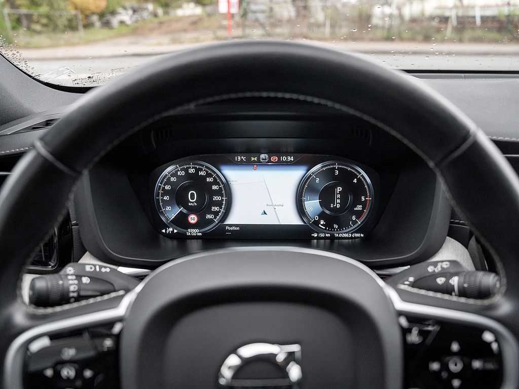 Volvo  D4 Inscription ACC, AHK