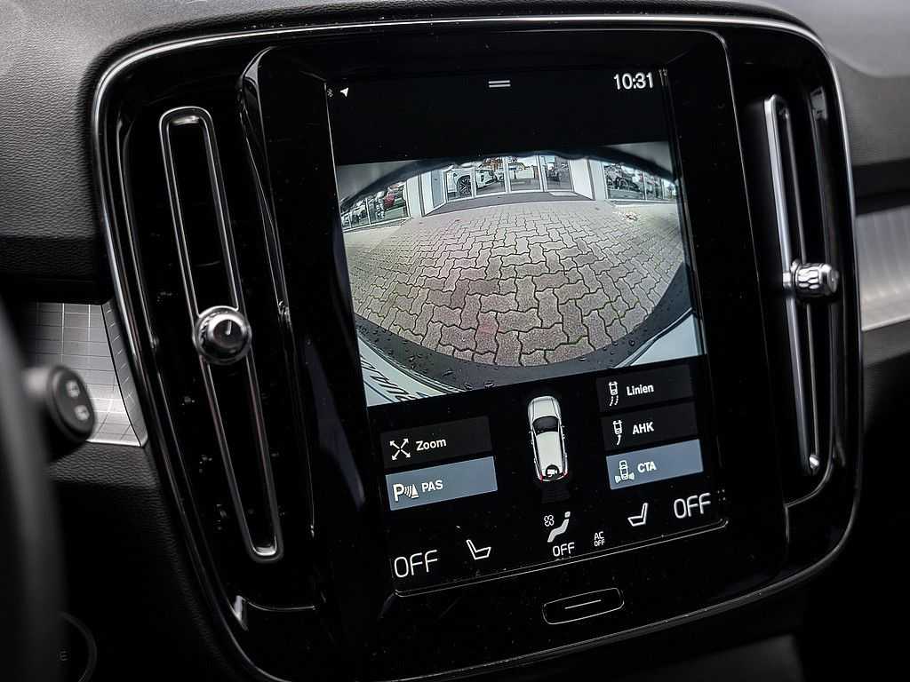 Volvo  T5 Recharge R Design Expression ACC, AHK