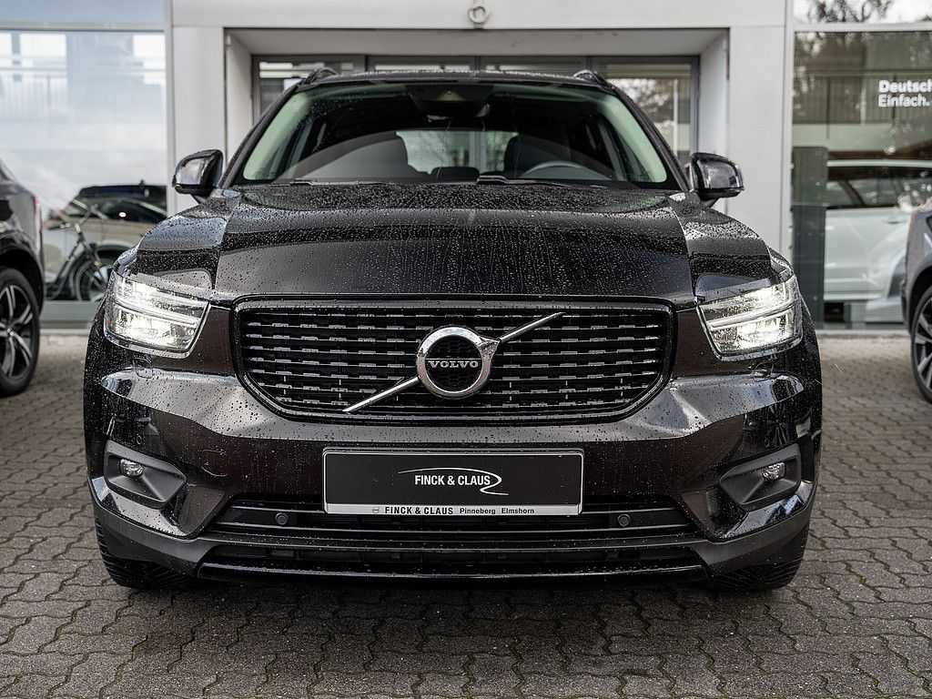 Volvo  T5 Recharge R Design Expression ACC, AHK