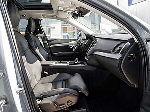 Volvo  T8 AWD Inscription Expression