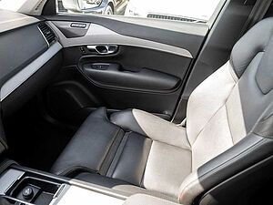 Volvo  T8 AWD Inscription Expression