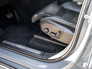 Volvo  T8 AWD Inscription Expression