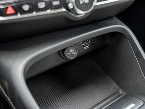 Volvo  T4 Recharge Inscription Expression
