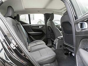 Volvo  T4 Recharge Inscription Expression