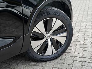 Volvo  T4 Recharge Inscription Expression