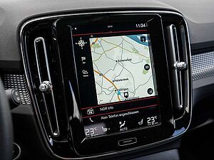 Volvo  B4 R-Design