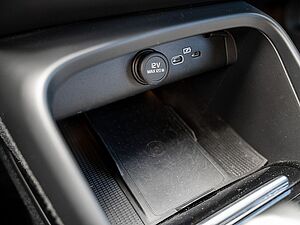 Volvo  Core Recharge Pure Electric 2WD