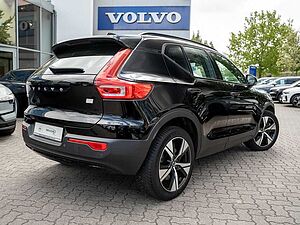 Volvo  Core Recharge Pure Electric 2WD