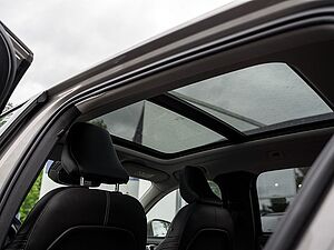 Volvo  T4 Inscription Expression Recharge