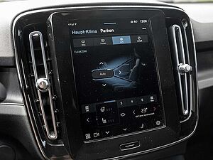 Volvo  Twin Engine Ultimate STANDHZ LED PANO 360°