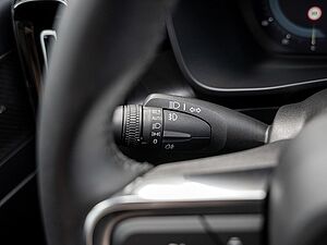 Volvo  Twin Engine Ultimate STANDHZ LED PANO 360°