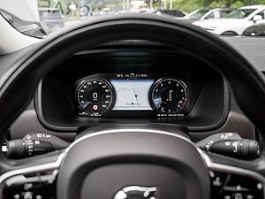 Volvo  T5 AWD Pro