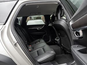 Volvo  T5 AWD Pro