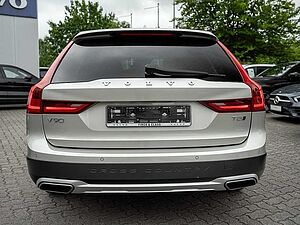 Volvo  T5 AWD Pro