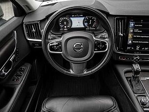 Volvo  T5 AWD Pro