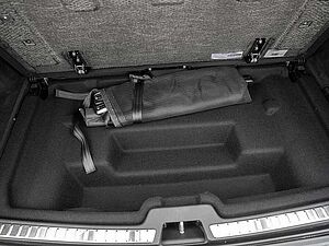Volvo  B5 AWD R Design