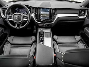 Volvo  T8 AWD R-Design