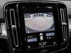 Volvo  D3 FWD Momentum Pro