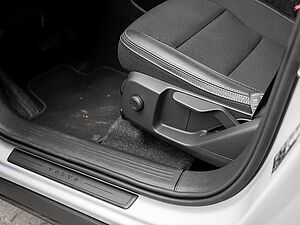 Volvo  D3 FWD Momentum Pro