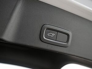 Volvo  D3 FWD Momentum Pro