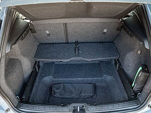 Volvo  T2 Momentum Core