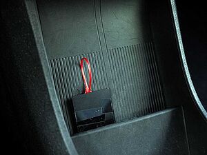 Volvo  Core 2WD Pure Electric